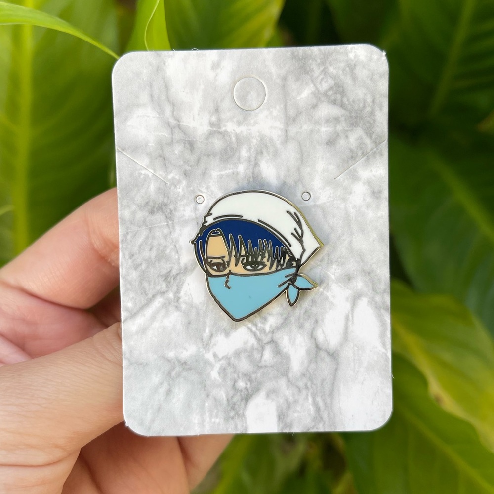 Attack on Titan Captain Levi Pin